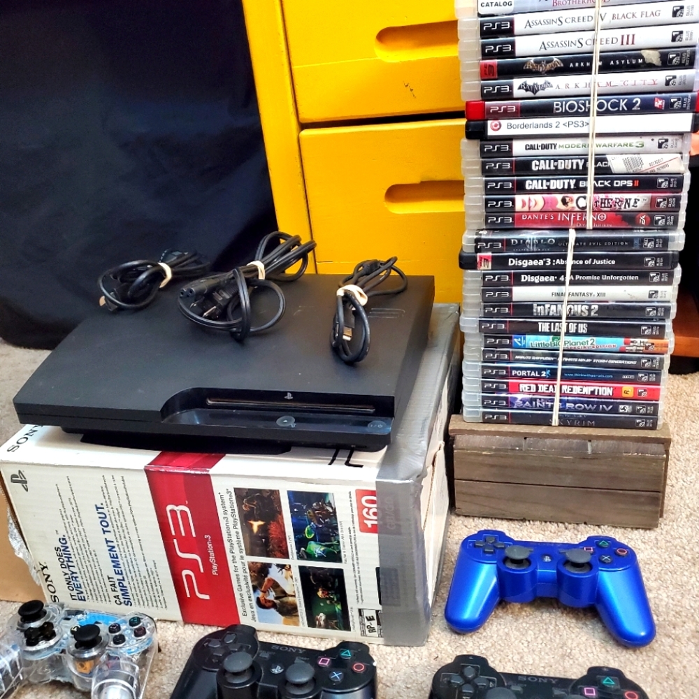 Ps3 console/games/controllers